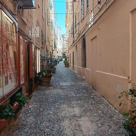Appartamento In Centro Storico アルゲーロ エクステリア 写真